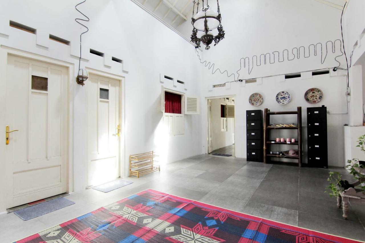 Omah Heritage Yogyakarta Hostel Bagian luar foto